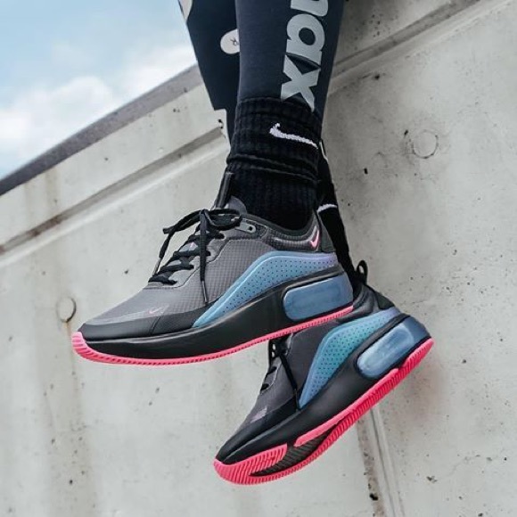 nike air max dia throwback future